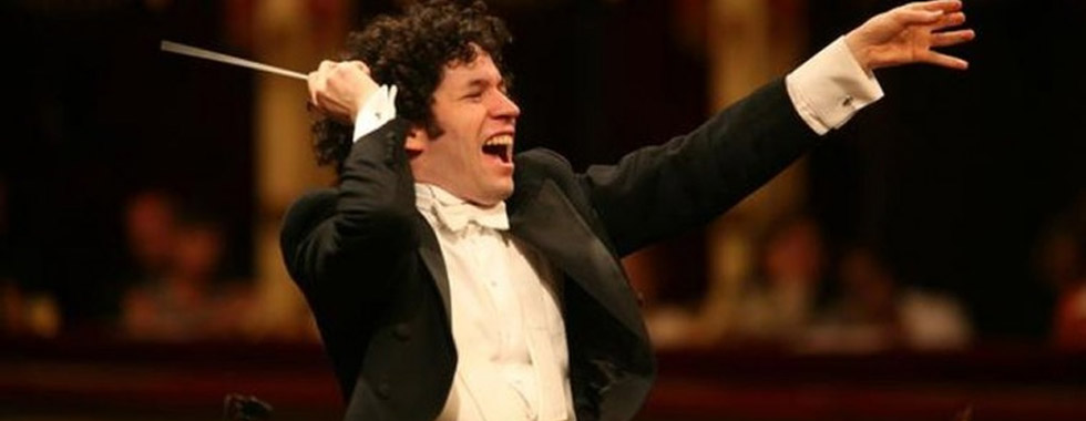 Gustavo Dudamel returns to the Palau de la Música Catalana